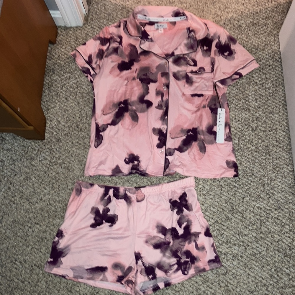 Nicole miller pj set